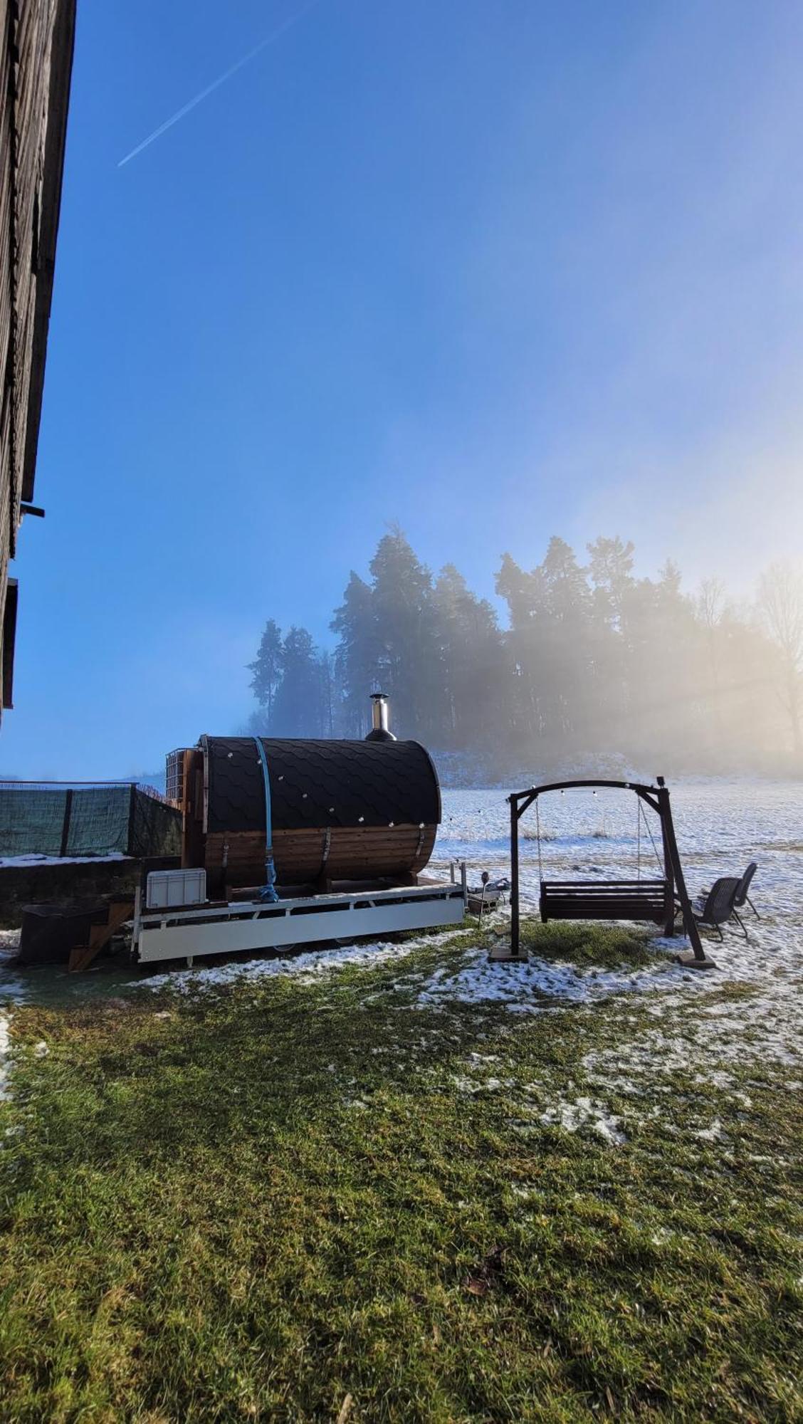Ruhig gelegene, top moderne Ferienwohnung Neuhaus an Der Eger Buitenkant foto